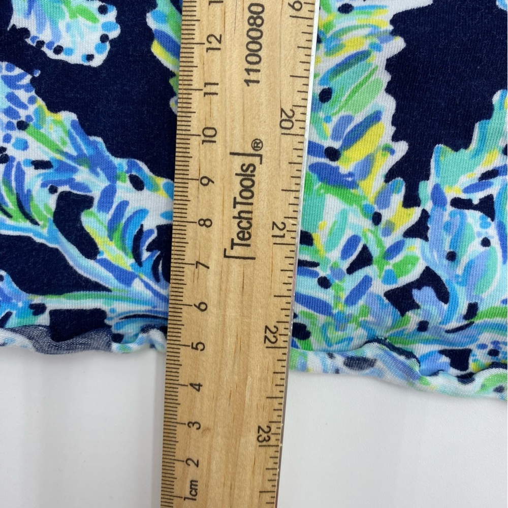 Lilly Pulitzer Mari Top Hide Tide Navy Scuba Doo Size Small T Shirt Short Sleeve - Picture 5 of 7